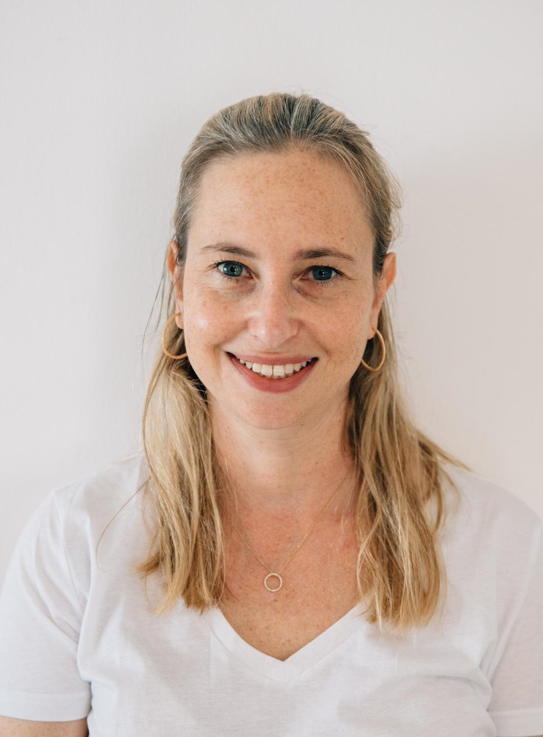 תמונה של קרן אמיתי, עו"ד - מנהלת משפטית